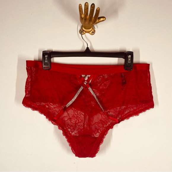 Torrid size 1 Red Lace Rhinestone Women's Thong Panties - Picture 5 of 12